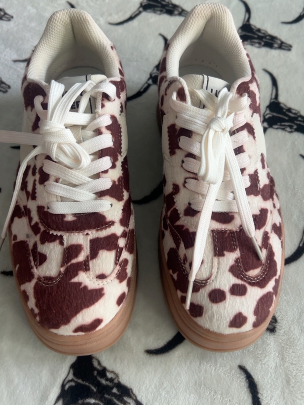 Lucky Step Cow Print Platform Sneakers Women’s Size 9 Brown Cream Western
